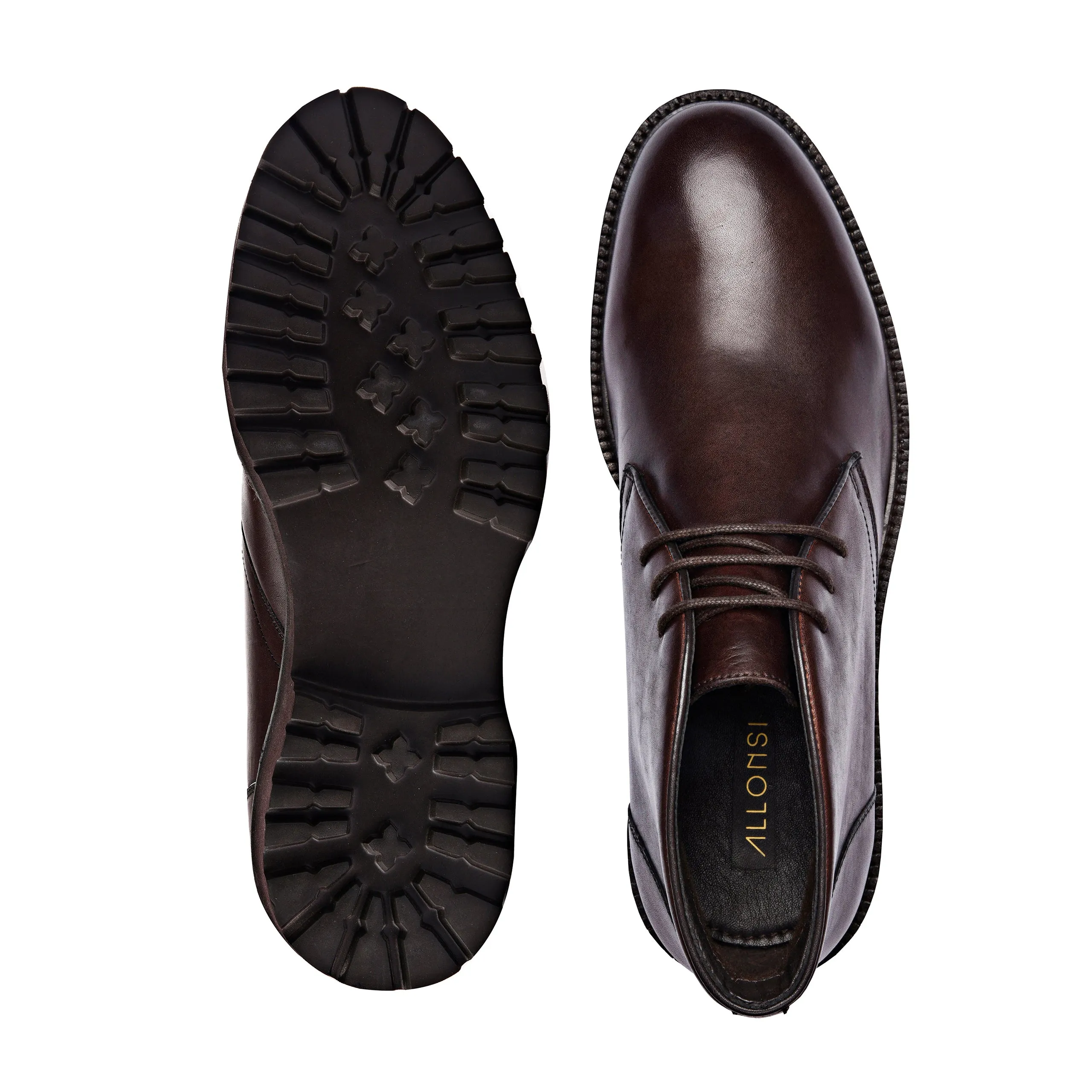 Acel Plain Toe Chukka Boots