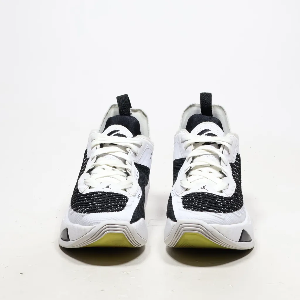Air Jordan Luka 1 Sport Shoes Fabric White Color For Kids