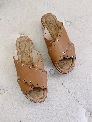 ANTONIO MELANI Platform Sandals 6.5