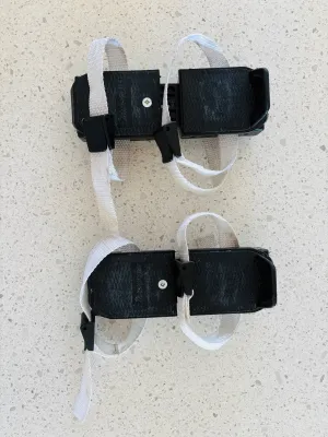 BOB Skates - One Size , Shoes 4.5 (Walkers:12-24 mth)