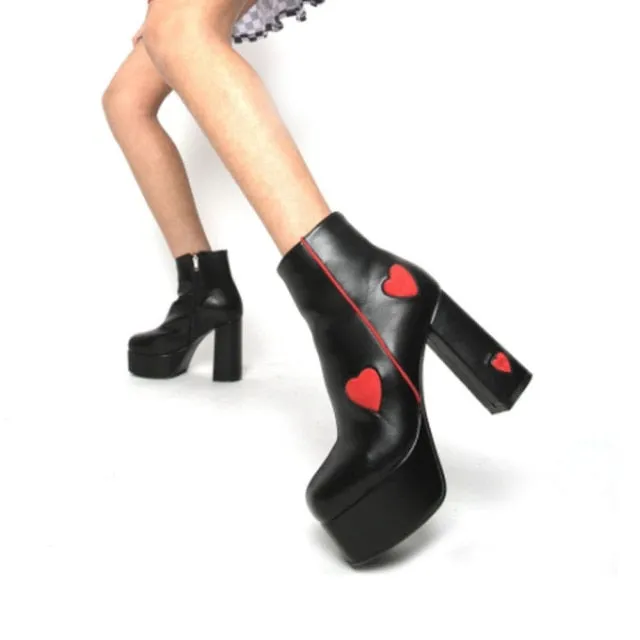 BRATZ HEART BOOTIES