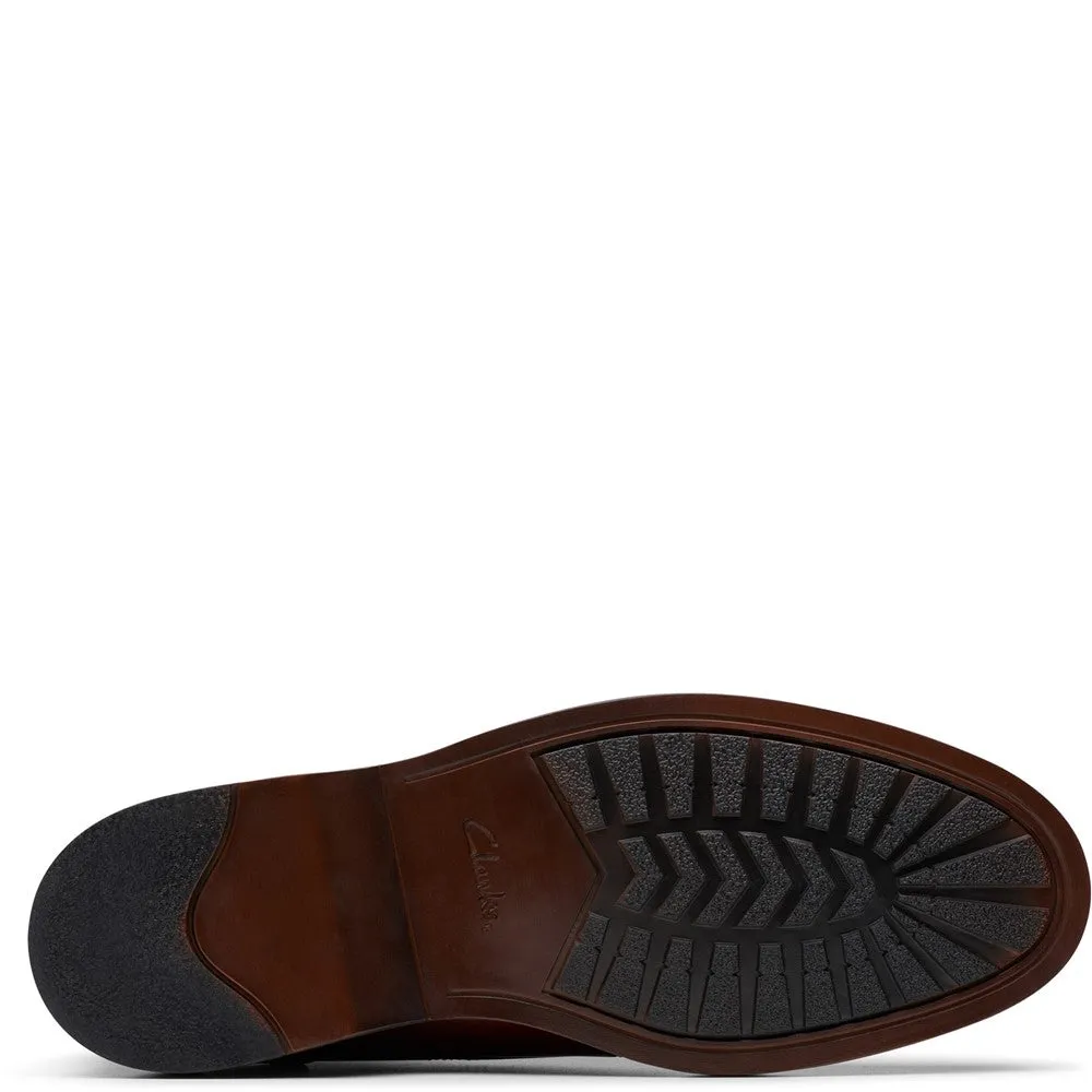 Clarks Aldwin Chukka Mid Boots