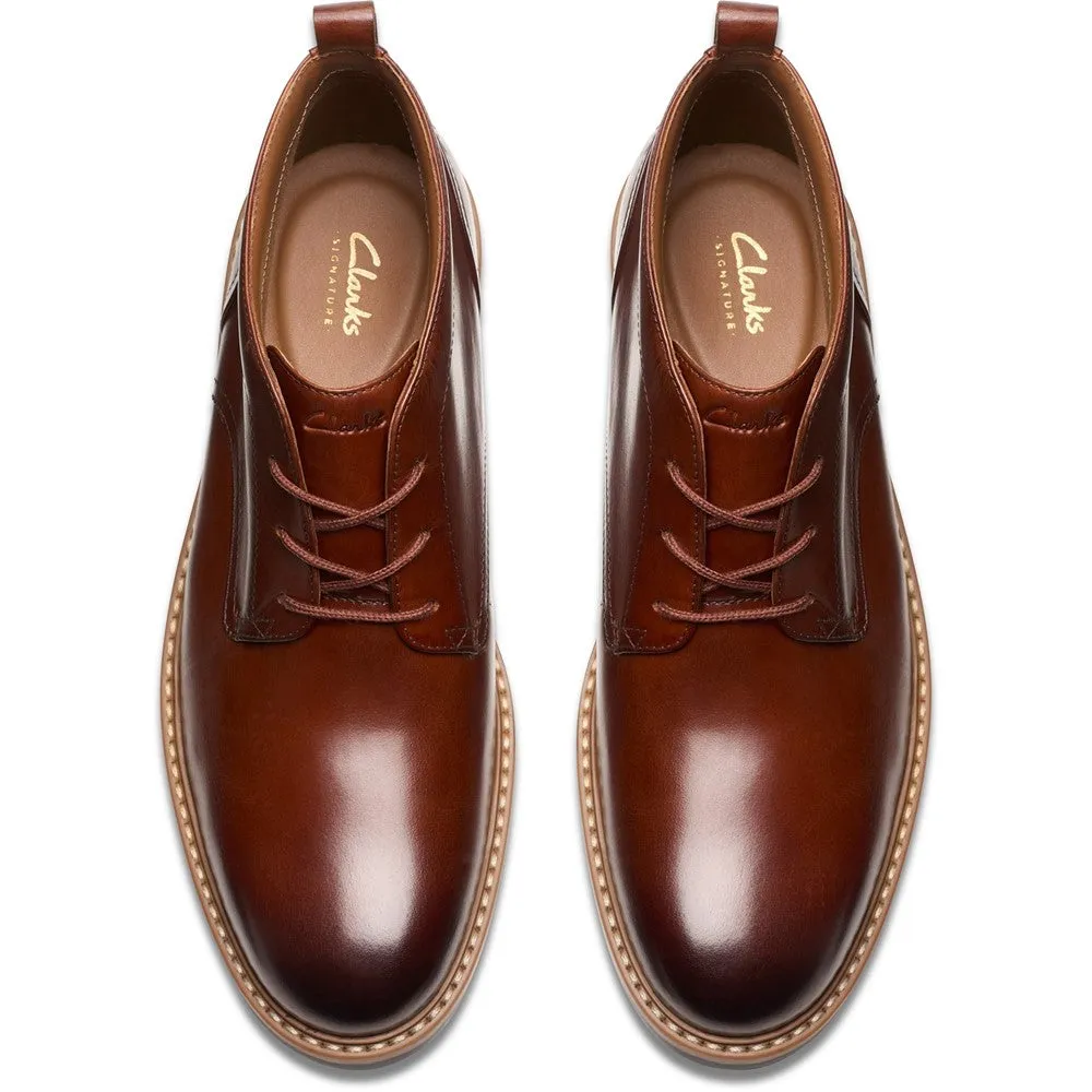 Clarks Aldwin Chukka Mid Boots