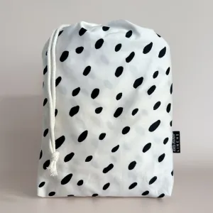 Cot Waterproof Sheet - Spotty