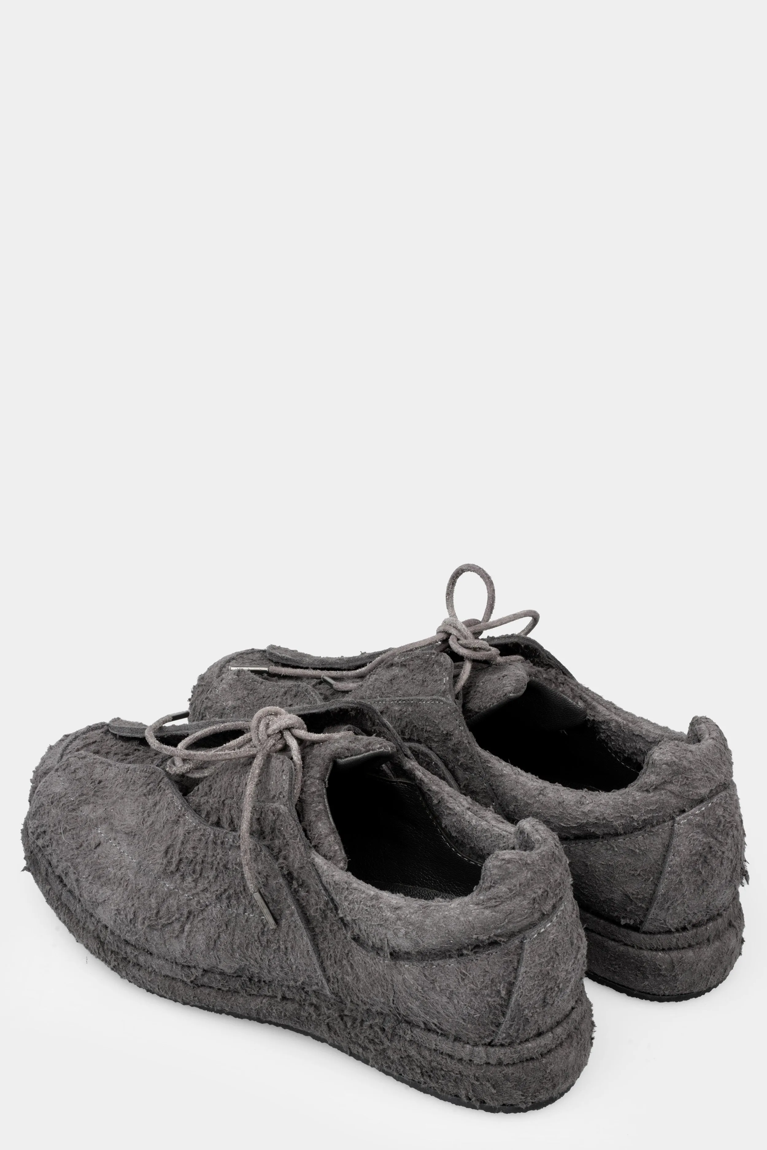 Distressed suede chukka boots, Grey