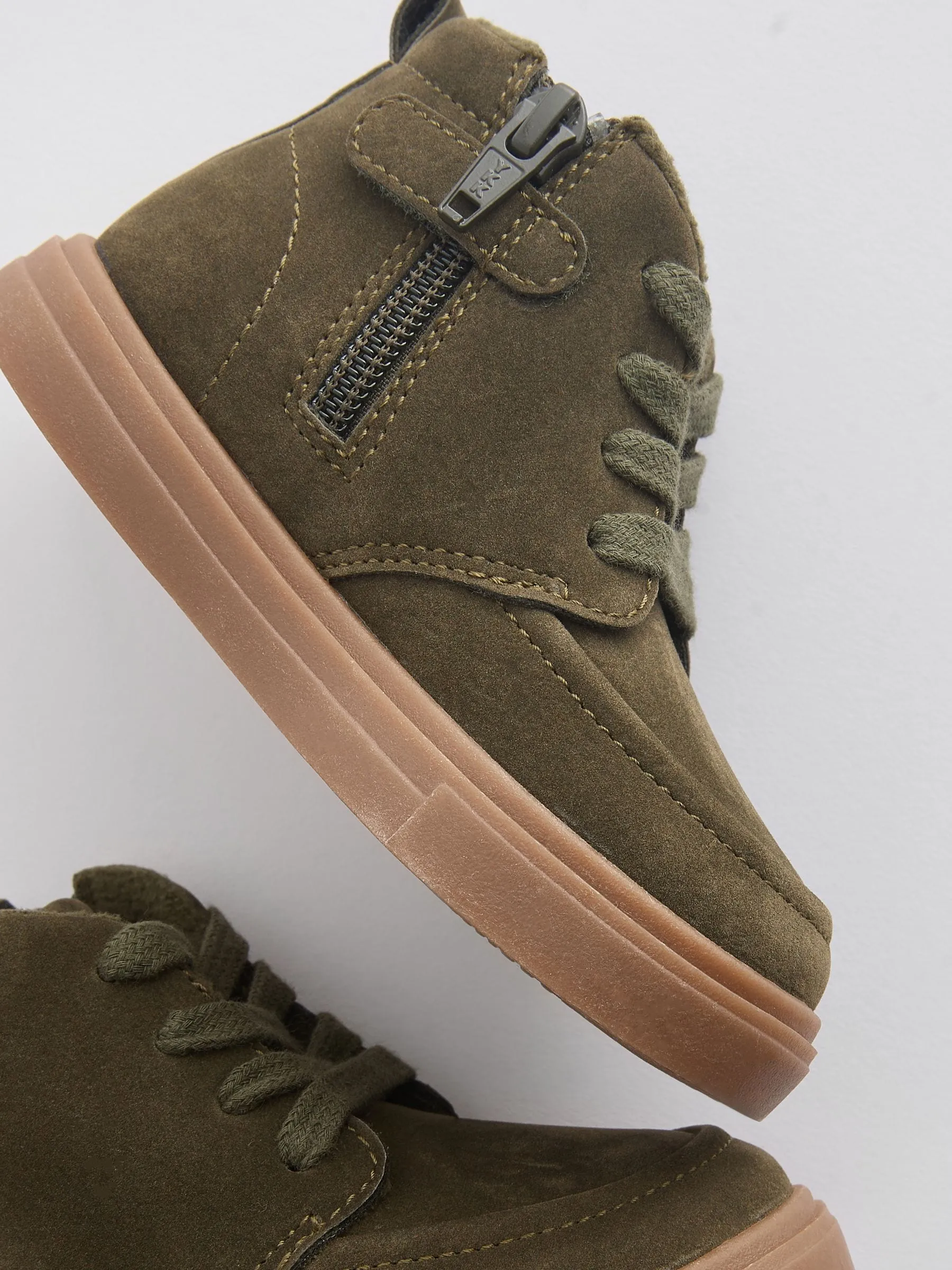 Green Standard Fit (F) Warm Lined Chukka Boots