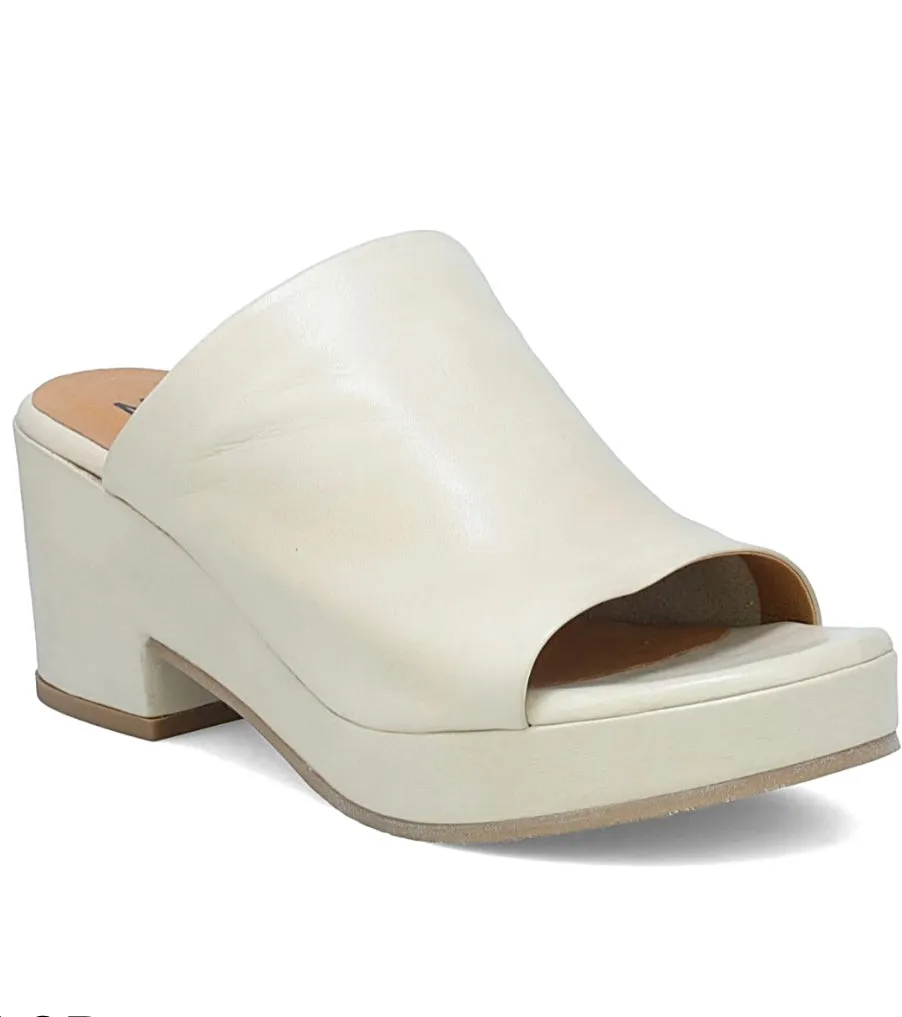 Gwen Slide