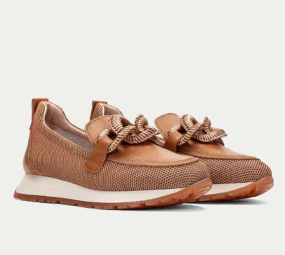 Hispanitas tan leather moccasins