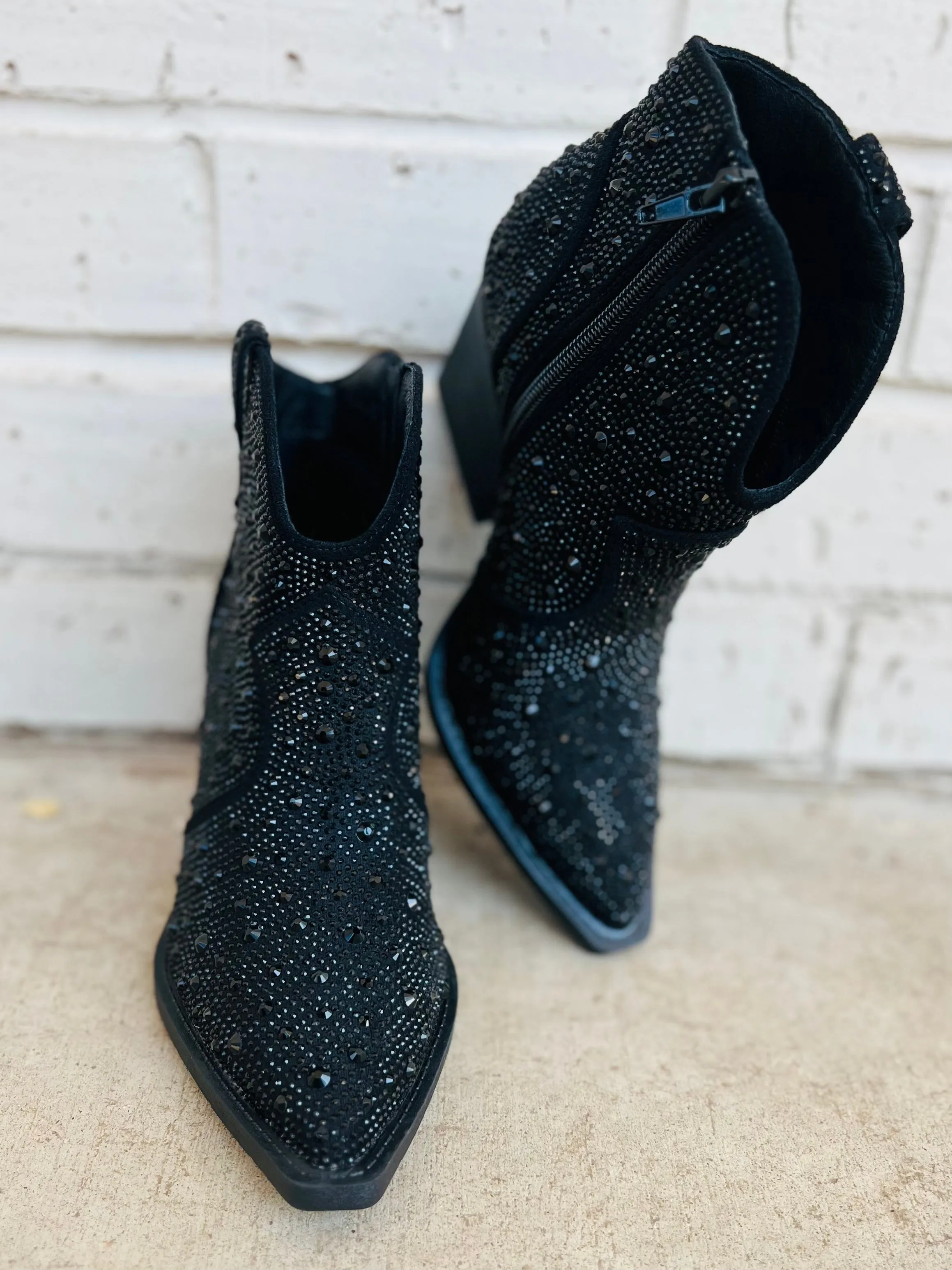 Leg Up Black Booties