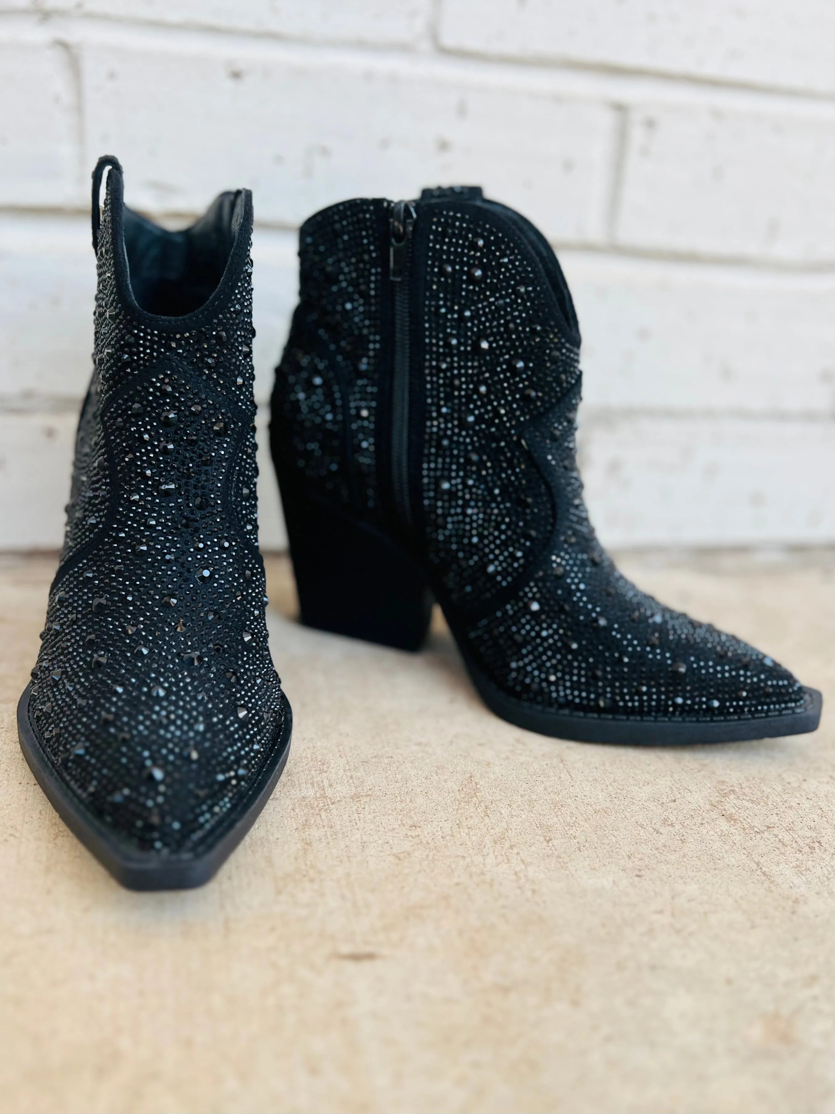 Leg Up Black Booties