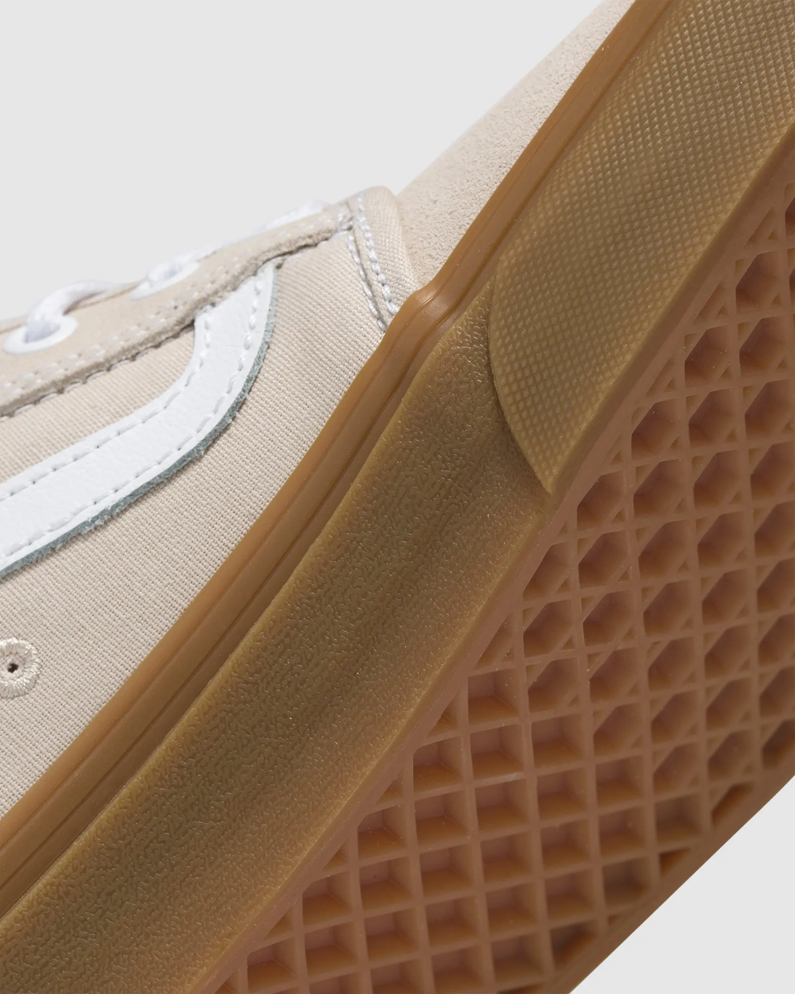 MENS CHUKKA LOW SHOES