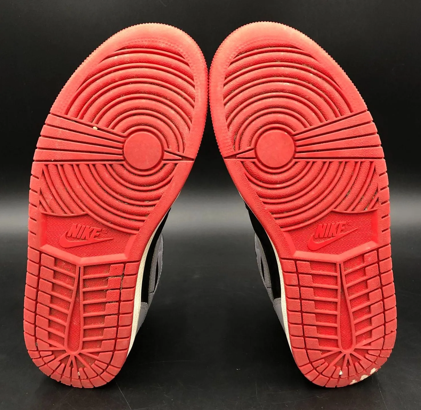 Nike Air Jordan 1 Mid 'Bred Shadow' Men's Black/Grey/Red Sneakers - Sz 8 ( COA)