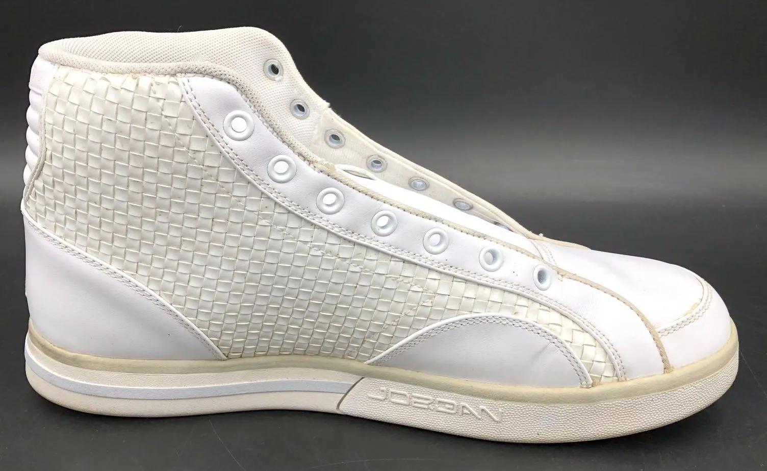 Nike Air Jordan 'Phly Legend Premier' 2009 Men's White Sneakers - Size 12 ( COA)
