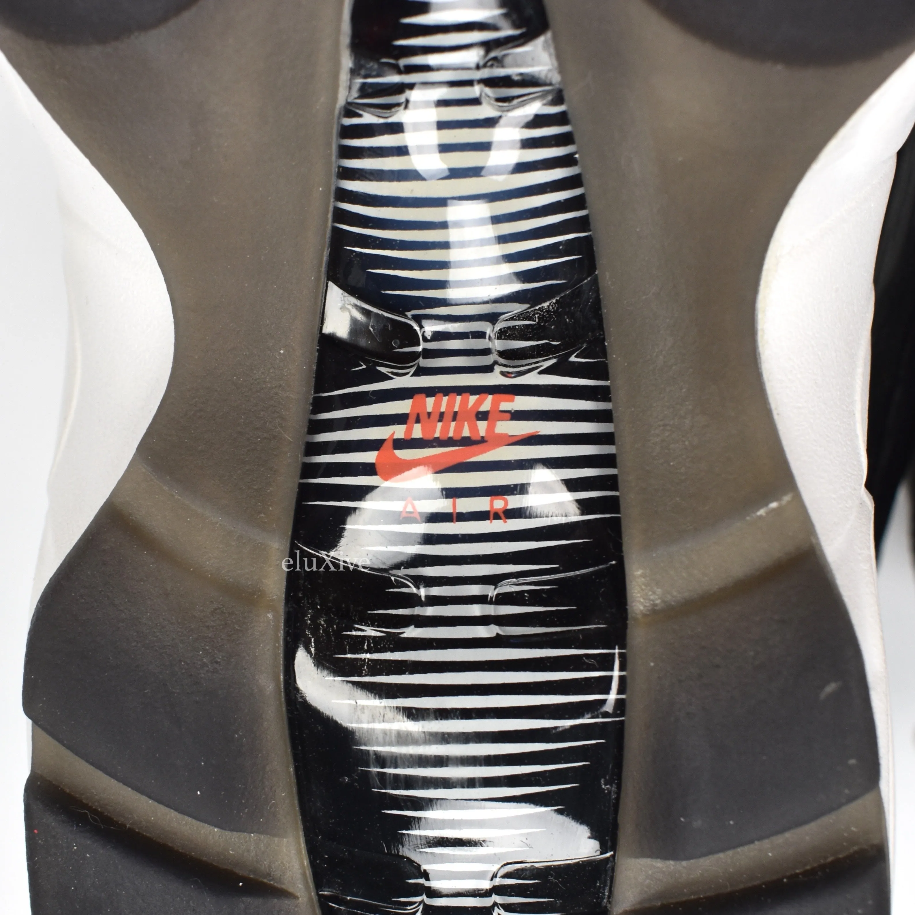 Nike x Heron Preston - Air Max 95 'Yin & Yang'