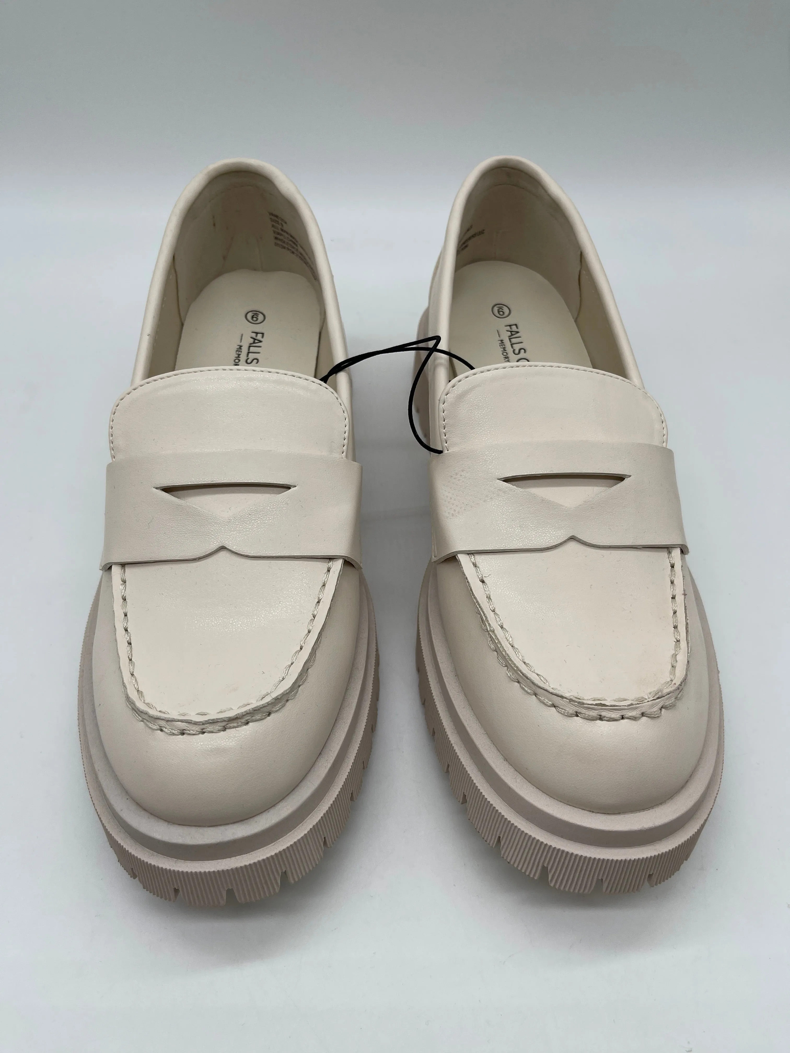 Shoes Heels Platform By Falls Creek In White, Size: 9