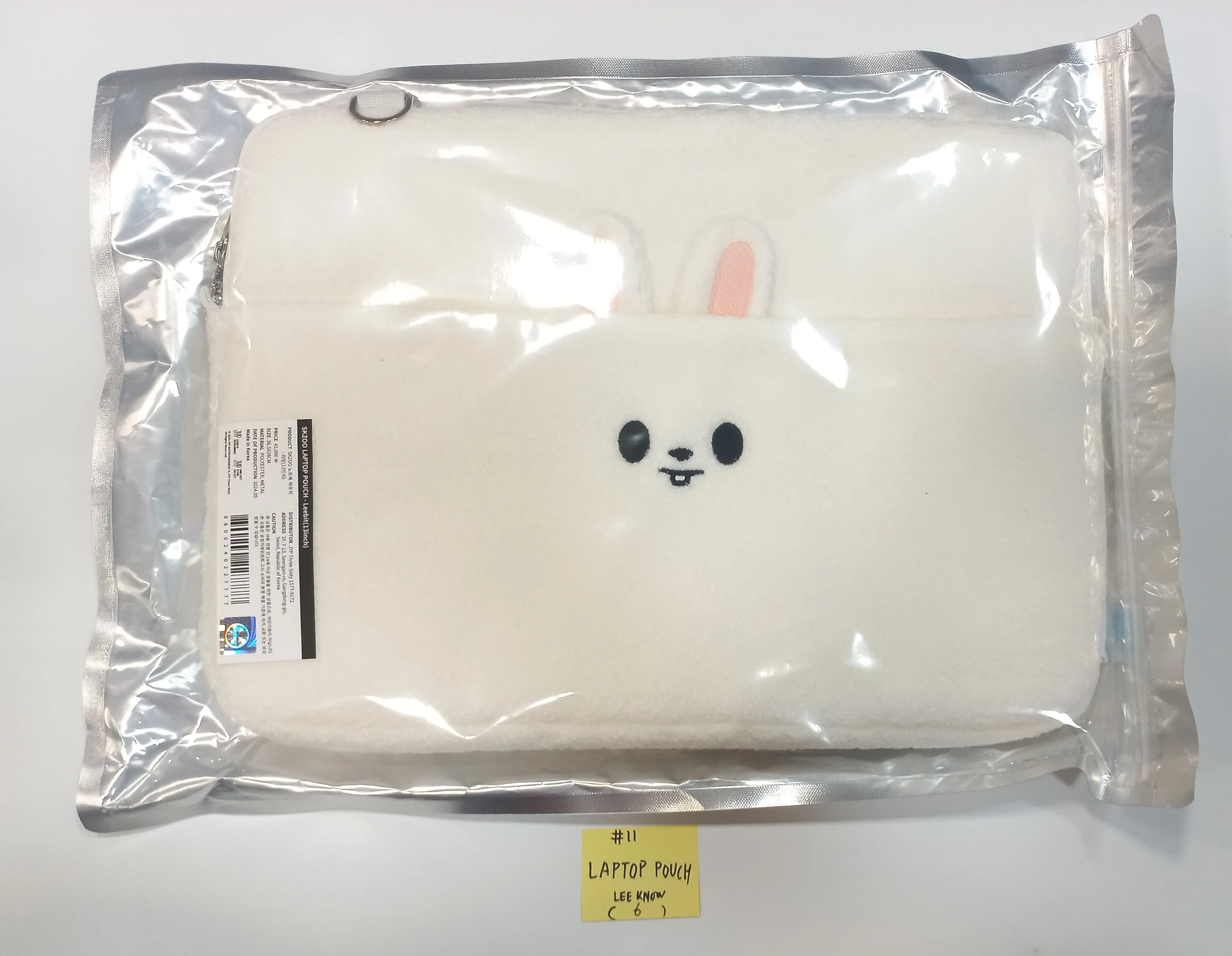 Stray Kids "MagicSchool" IN BUSAN - Pop-Up Store Official MD (WATERPROOF CAMERA SET, SKZOO LAPTOP POUCH, SKZOO 10CM CARRIER, Cardigan, Charm Bracelet, Room Shoes) [24.5.27]