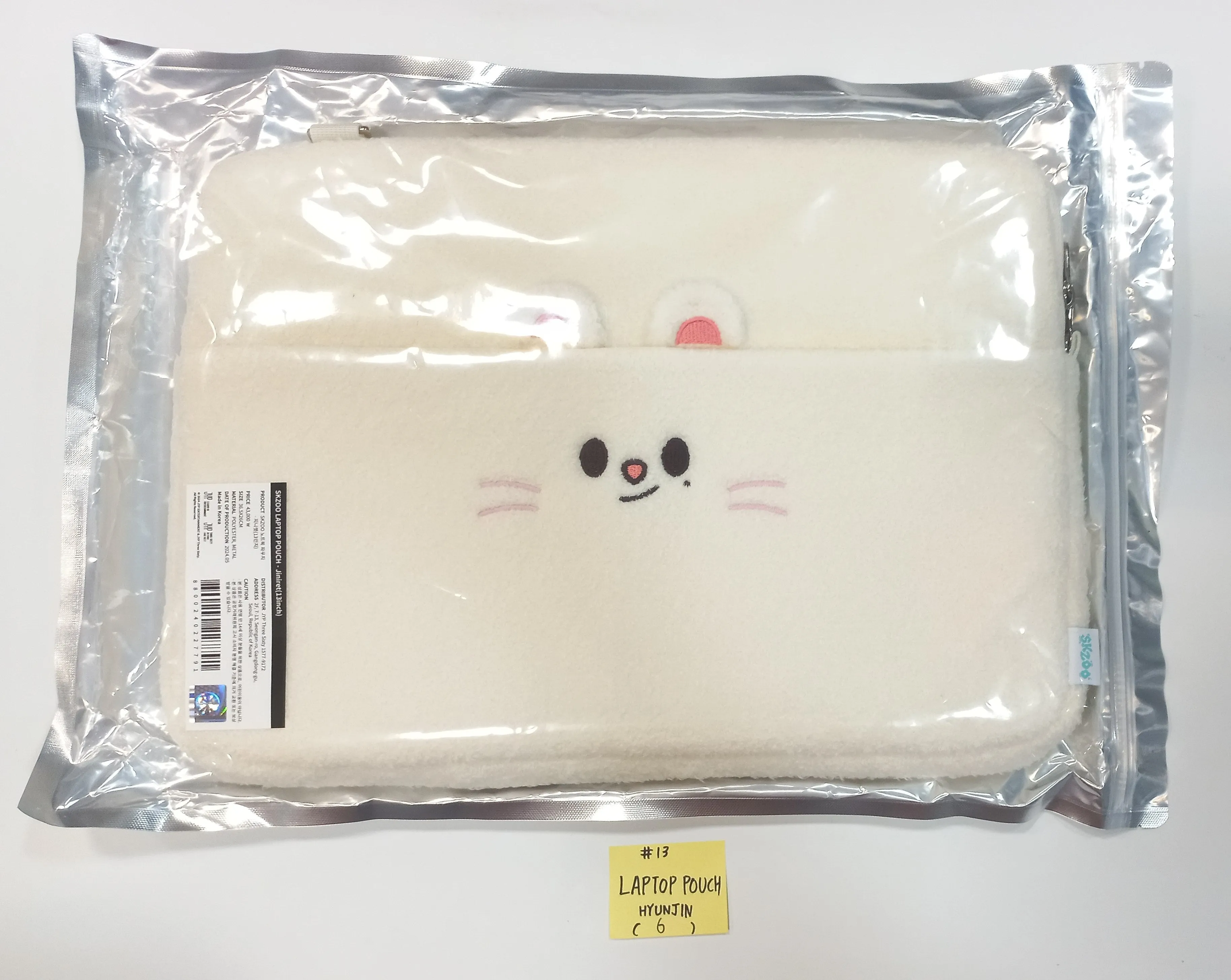 Stray Kids "MagicSchool" IN BUSAN - Pop-Up Store Official MD (WATERPROOF CAMERA SET, SKZOO LAPTOP POUCH, SKZOO 10CM CARRIER, Cardigan, Charm Bracelet, Room Shoes) [24.5.27]