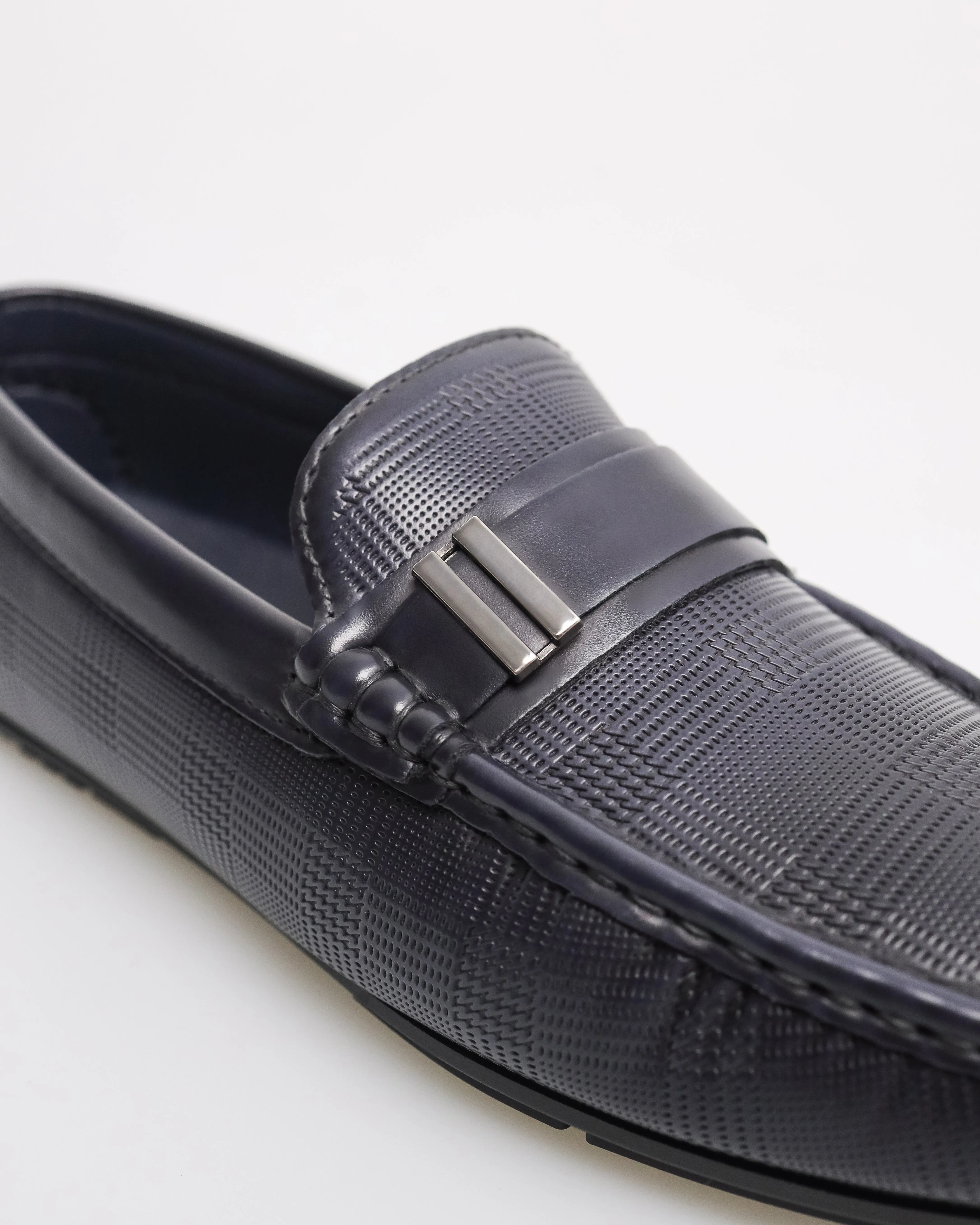 Tomaz C617 Men's Buckle Weave Moccasins