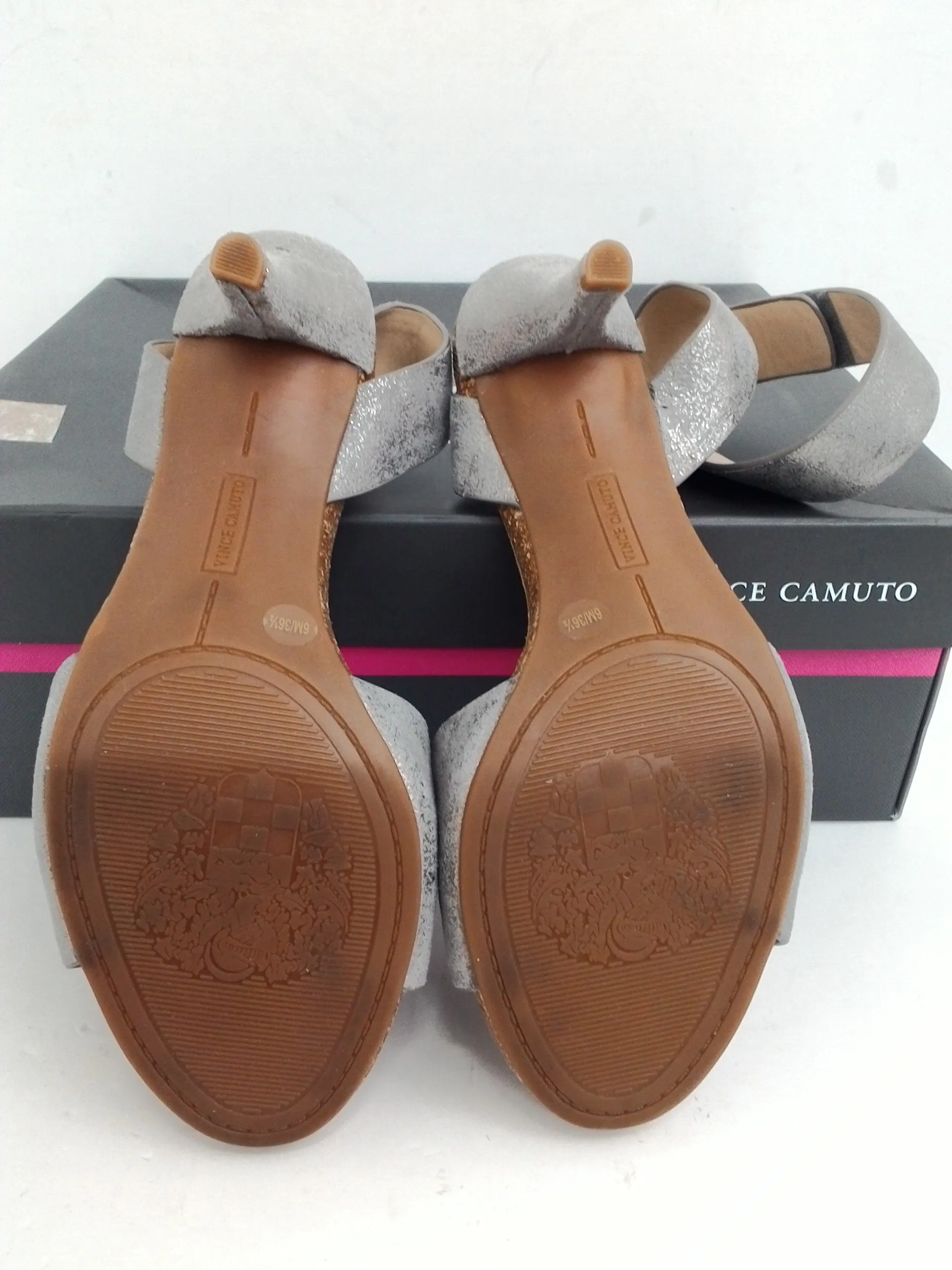 Vince Camuto Women's Odela Metal Grey Metal Dust Size 6 M